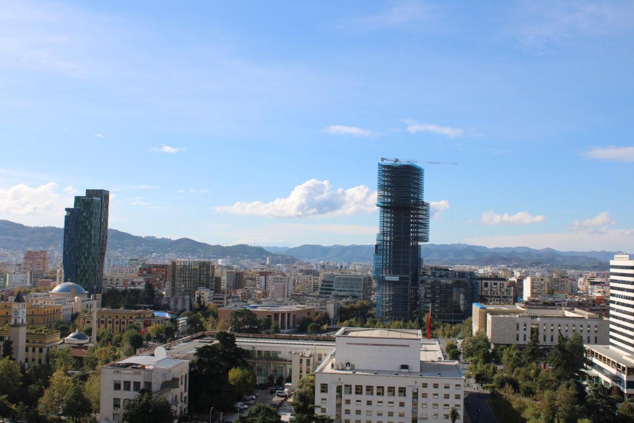 Heart Of Tirana Hotel Esterno foto